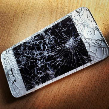 Máte rozbitý displej na telefonu? Nezoufejte!