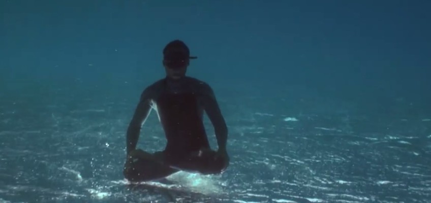 Video: Úžasné záběry freedivingu