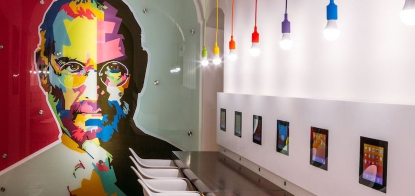 Fanoušci výrobků Apple našli svůj ráj, stala se jím Praha.