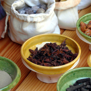 Food festival trochu jinak. Masakr žrádla, chlastu a brutální zábavy ve středověkých Dětenicích