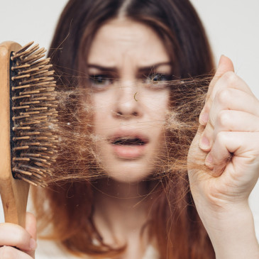 Konec slabým a přesušeným vlasům! Vypěstujte si silnou a zdravou hřívu