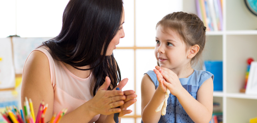 Podporujte dítě v jeho vývoji zábavnou formou. Věk je klíčové kritérium Creative Commons (shutterstock)