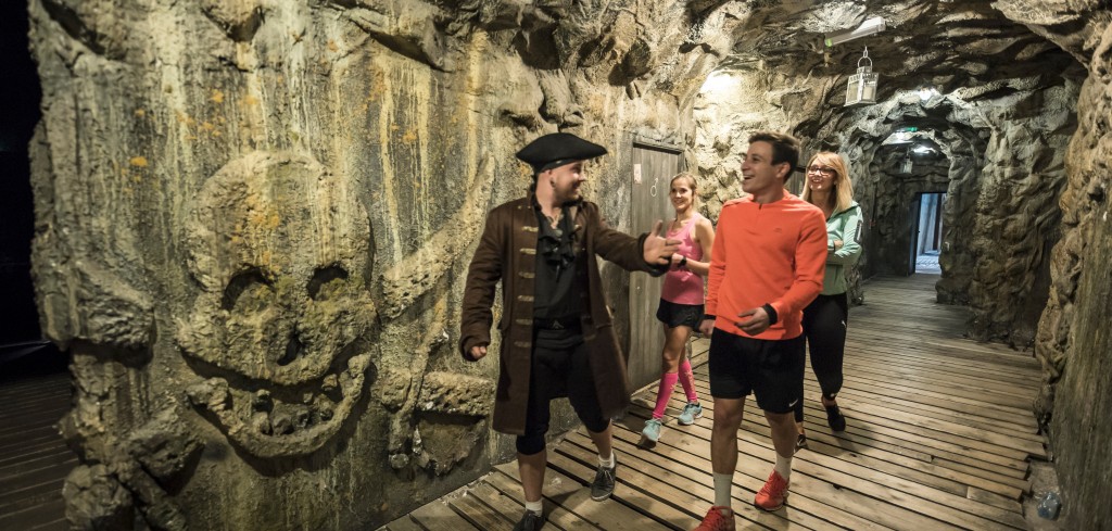 Zábavnou hru TEPfactor po vzoru pevnosti Boyard si můžete užít i v pohodlí domova. Hodí se pro sváteční chvíle i jako tip na dárek