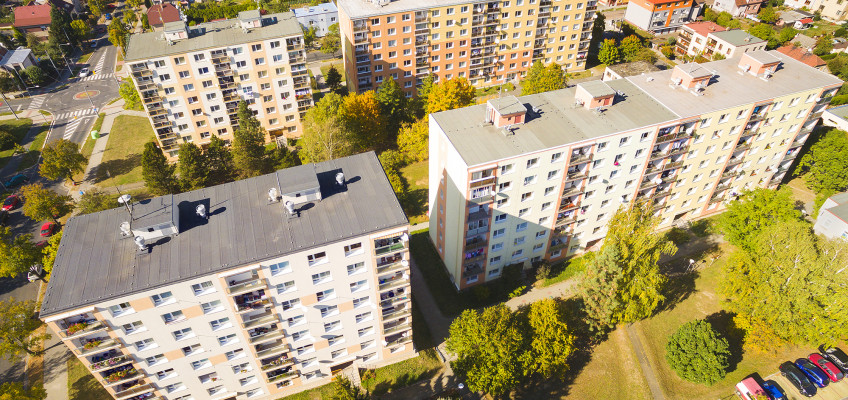 Důvěřuj, ale prověřuj. Jak si proklepnout stav nemovitosti a nenaletět makléřům
