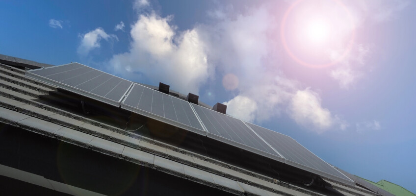 Jak efektivně řídit energii z fotovoltaiky a nespoléhat jen na počasí