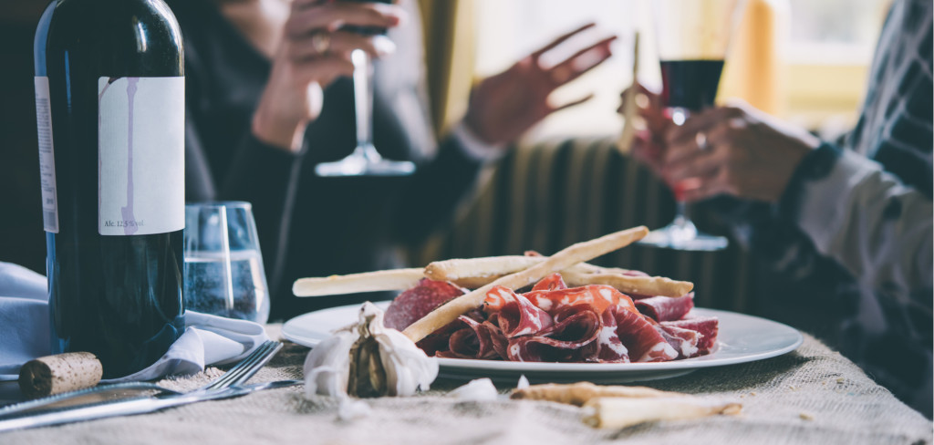 6 tipů, jak se s návštěvami restaurací vejít do rozpočtu - Creative Commons (shutterstock.com)