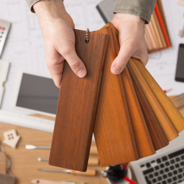 Přemýšlíte o rekonstrukci interiéru a nevíte, kde začít? Interiérový designér bude vaší oporou od začátku až do konce