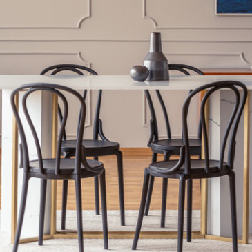 Když se snoubí antik s modernou. Vsaďte na eklektický styl interiéru