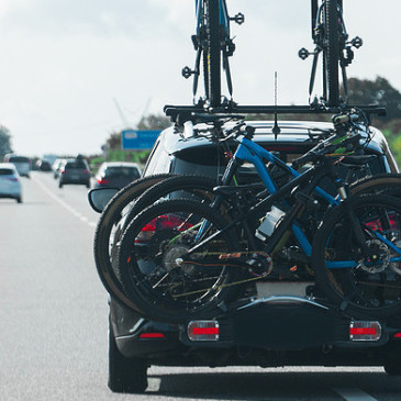 Jarní úklid si zaslouží i vaše auto, pusťte se do něj