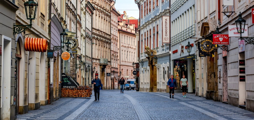 Konec vráskám z pronajímání nemovitosti. Jak si užít bezpracnou rentu?