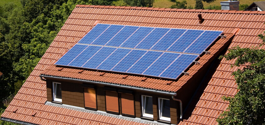 Žádosti o dotace na fotovoltaiku bude možné podat od září. Připravte se už nyní a zvolte férového dodavatele