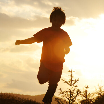 Letní prázdniny bez chaosu: Jak udržet školkový rytmus i doma