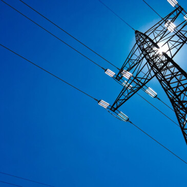 Energie teď stojí méně. Jak využít období levnějších cen ve svůj prospěch